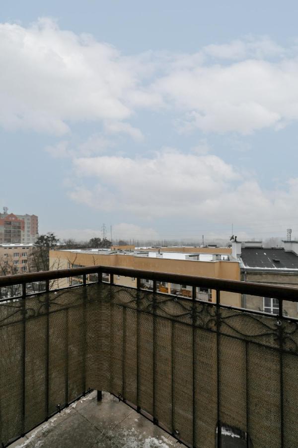 Wola Apartment With Balcony & Close To Metro By Noclegi Renters Варшава Экстерьер фото